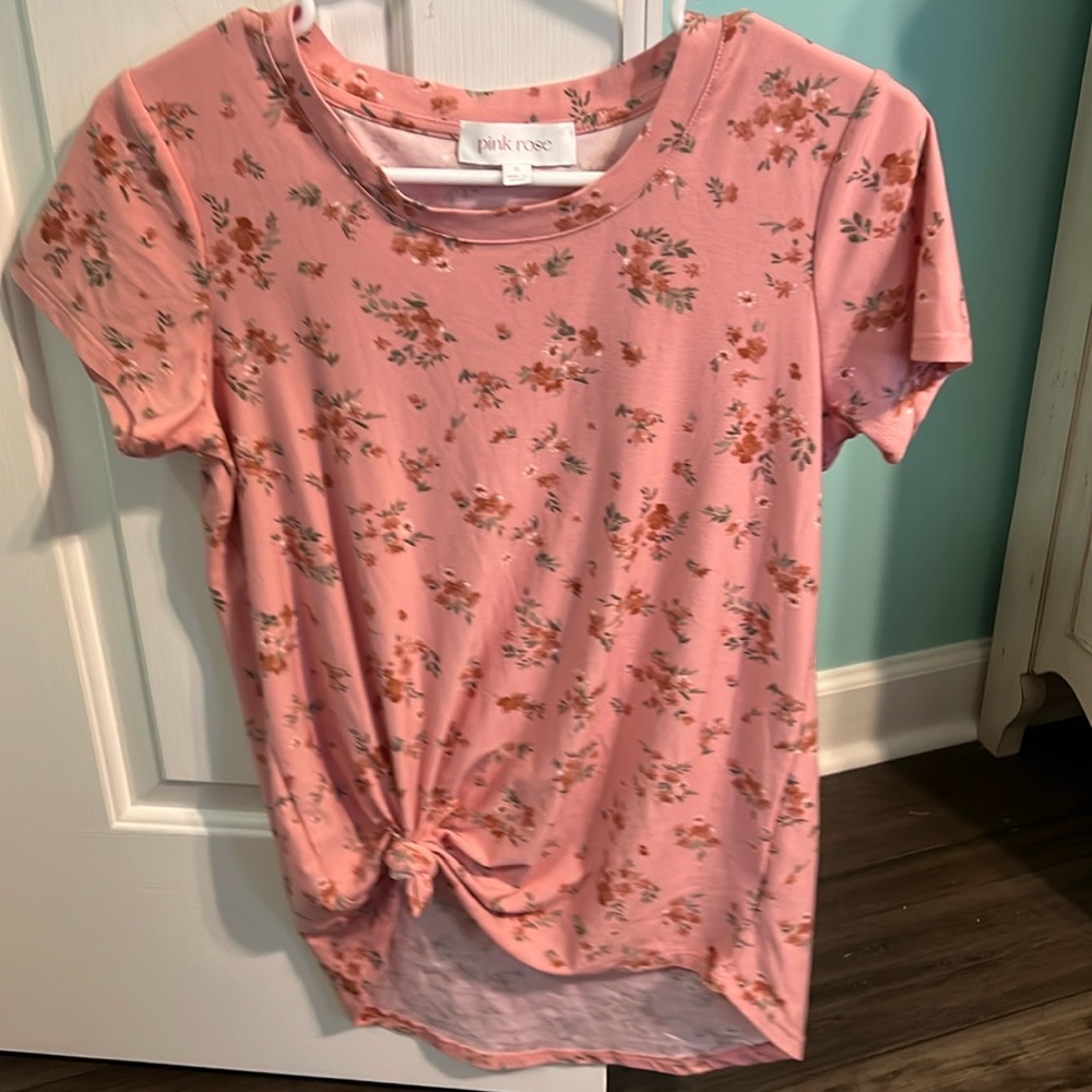 Floral top